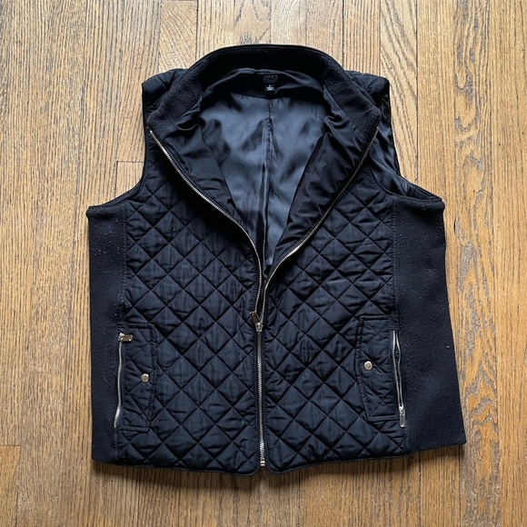 Jones New York Jackets & Blazers - Jones New York Quilted Puffer Vest Size Large